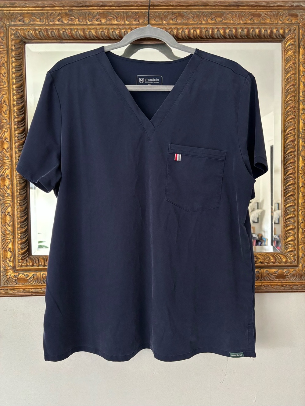 Mediclo Scrubs: Navy Blue
